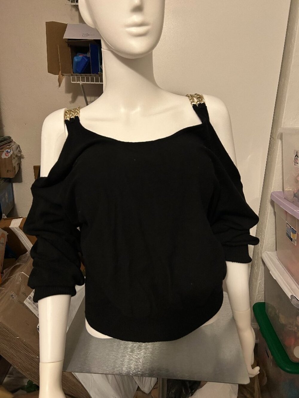 Diane Gilman Chain Cold Shoulder Large Black Sweater - Vintage